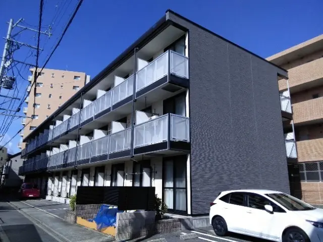 レオパレス吹上 0