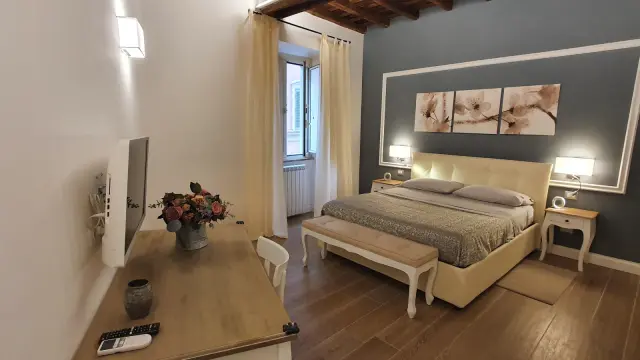 ROMA CENTRO STORICO -VIA DEI FIENILI 1