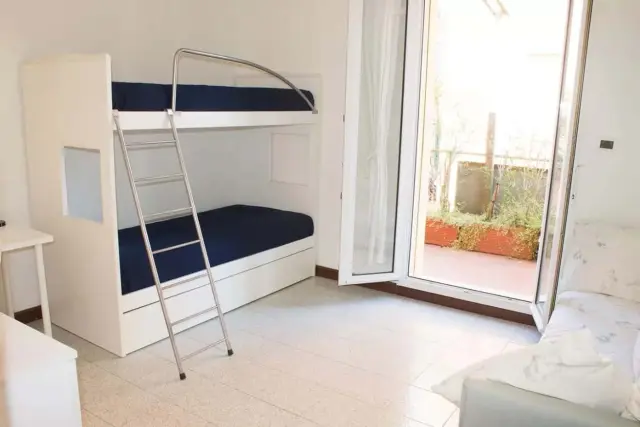 Bianco Apartment 1