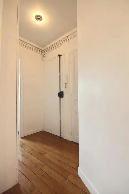 Rue Cyrano de Bergerac 1