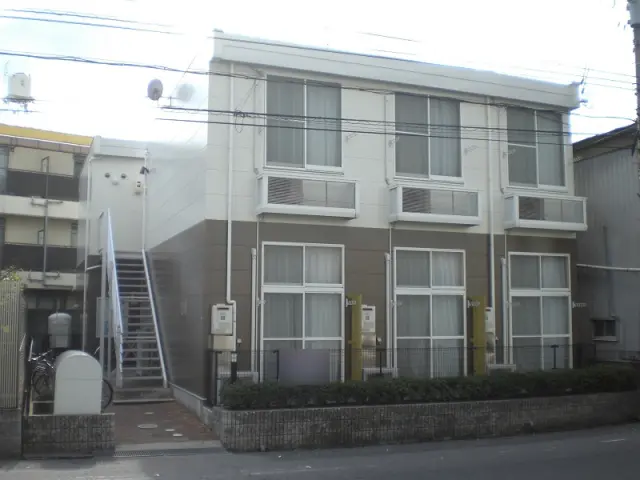 レオパレス西町 0