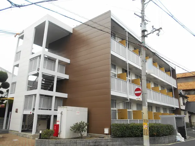 レオパレスフリーダム 0