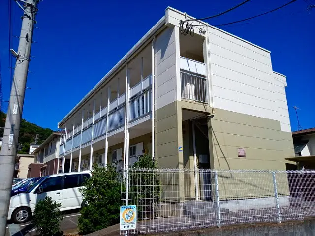 レオパレスラ・ヴェルジェ 0