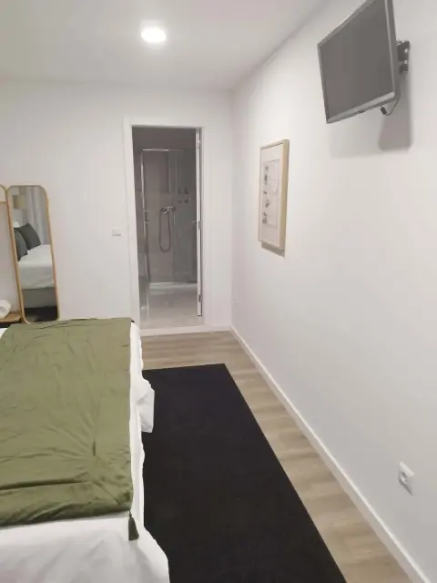 2-Bedroom Apartment for rent in Coimbra 3