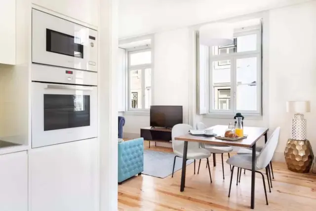 2BR Pastel dreams Apt by the Santa Justa Lift, in Baixa 4