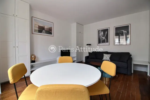 Rental Furnished Studio Apartment - 30m² - Saint - Georges - Paris 4