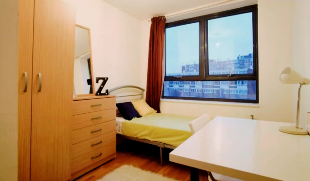apartment in Limehouse 3