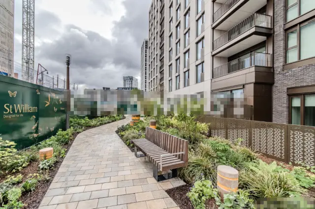Saxon House, 1 Parkland Walk, London, SW6 2QG 1