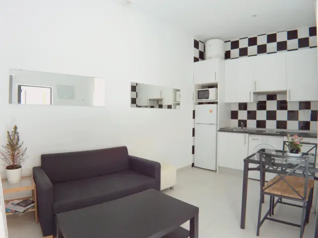 apartment in Almendrales (Usera) 4