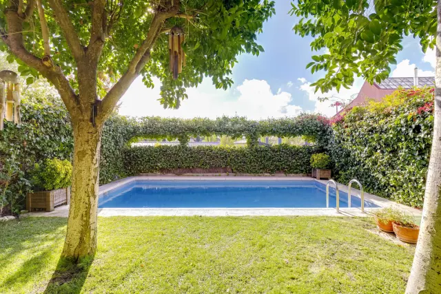 house near Calle de Ana Teresa 3