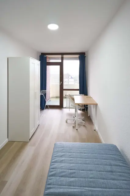 Koelner Landstr. 338, 40589 Dusseldorf 0