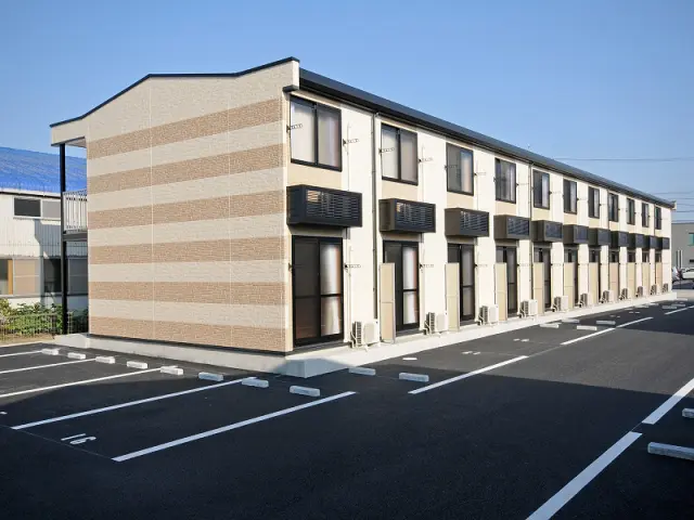 レオパレスリゾート一町縄 0