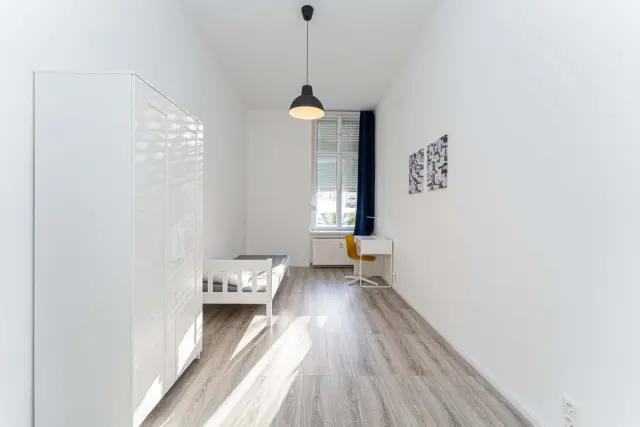 Wisbyer Str. 71-  VH EG links (Pyur) 2