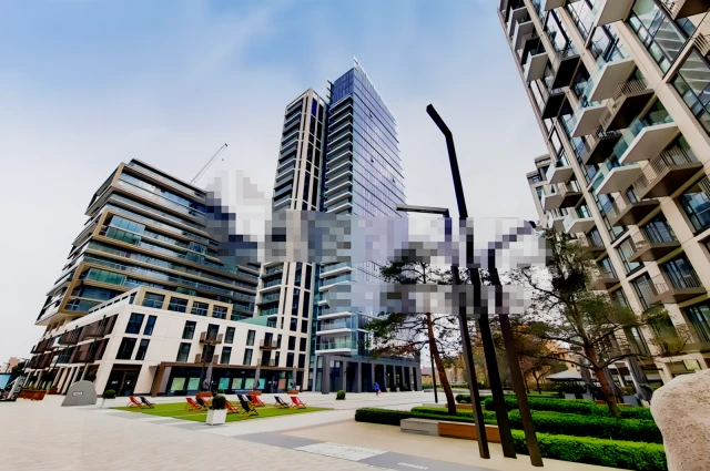 Gauging Square, London Dock, E1W 2