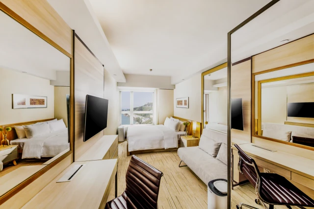 Royal View Hotel