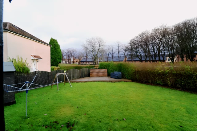Brownside Drive, G13 4BN 3