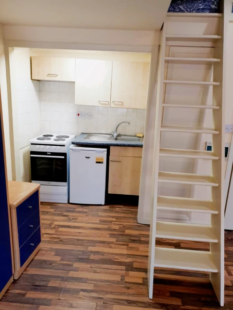 apartment in Wembley 1