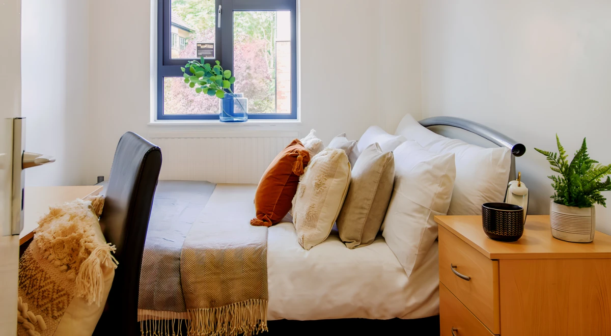 Lit Landale House - London student accommodation
