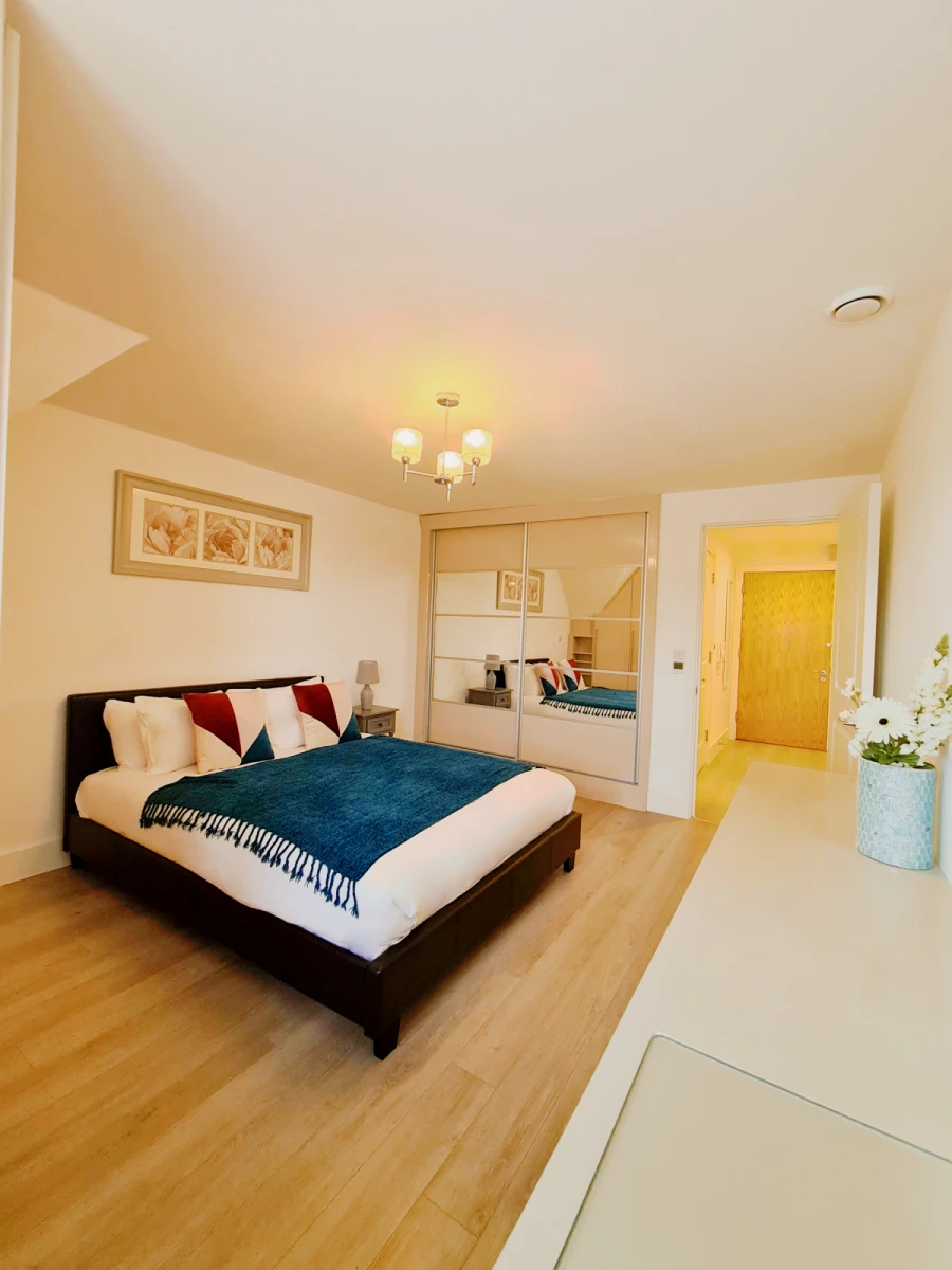 Ruislip Pembroke Apartments - ที่พักนักศึกษาในลอนดอน