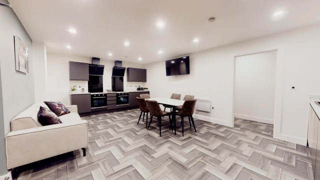 Flat 1, Graduation House, NG9 4HL 1