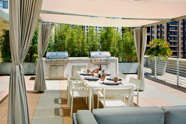 Wilshire Margot 4
