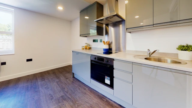 Flat 5, Hounds Gate, NG1 7DA 3