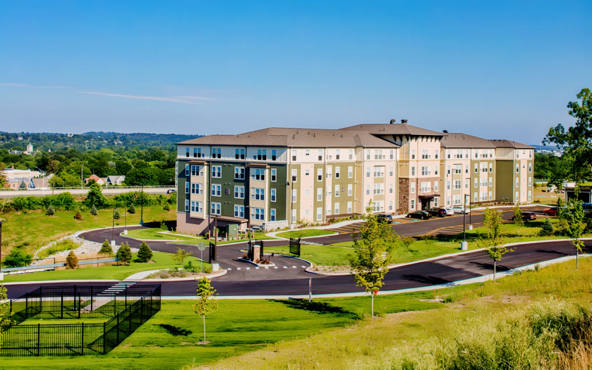 Aspen Heights Syracuse - ที่พักนักศึกษาในเมืองหิมะ (ซีราคิวส์)