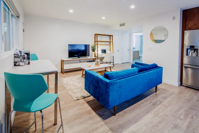 Pacifico Apartments 4
