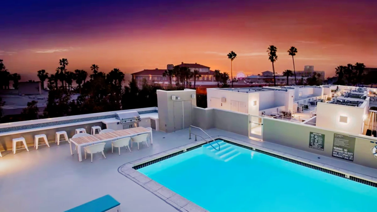 Avalon Santa Monica on Main - ที่พักนักศึกษาในเซนต์มอนิกา