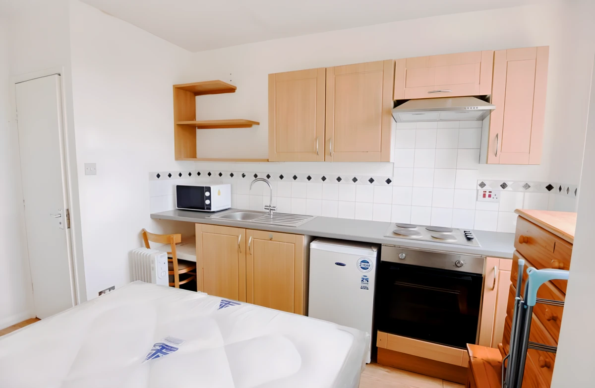 ST-High Street - London student accommodation