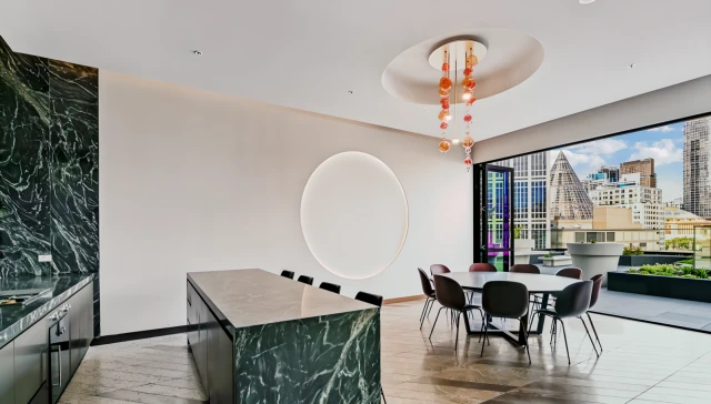 371 Little Lonsdale Street 3