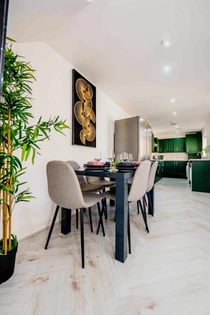 47 Woodcroft Road, L15 2