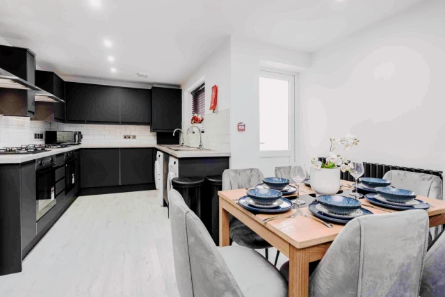 107 Cranborne Road, L15 1