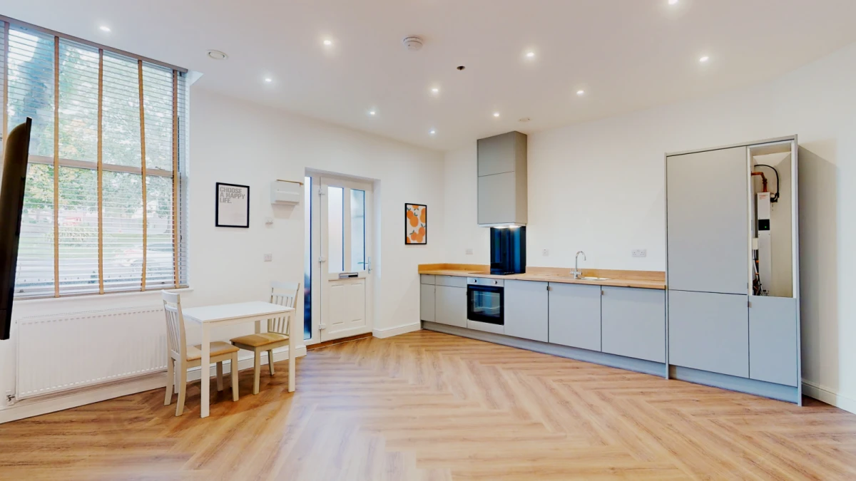 Castle Boulevard , NG7 1HA 0
