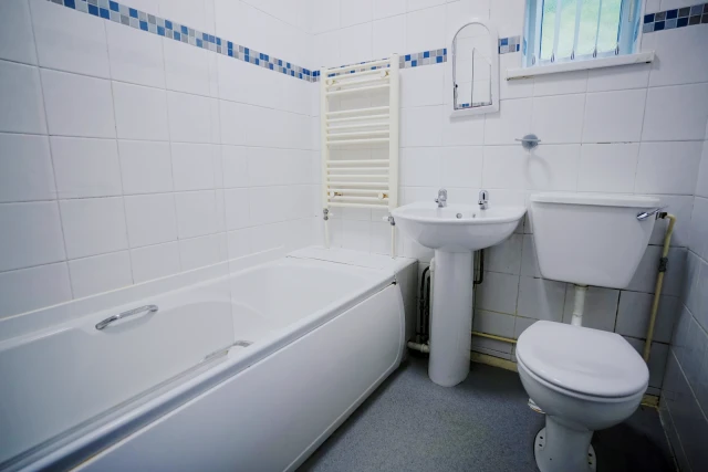 Forest Road, LE11 3NW 4