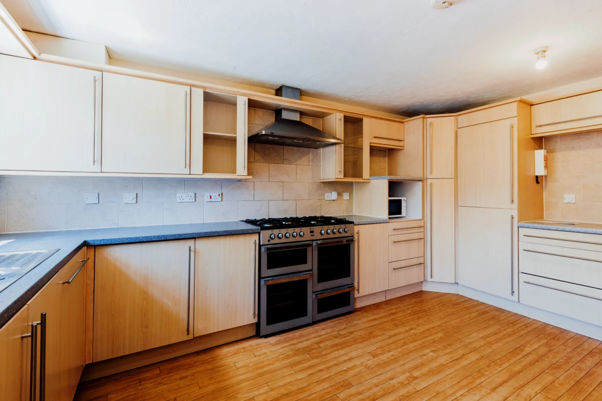 Moorhen Way, LE11 3HH 0