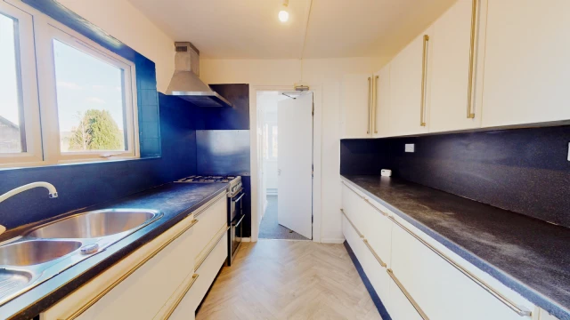 St Kildas Road, BA2 3QJ 3