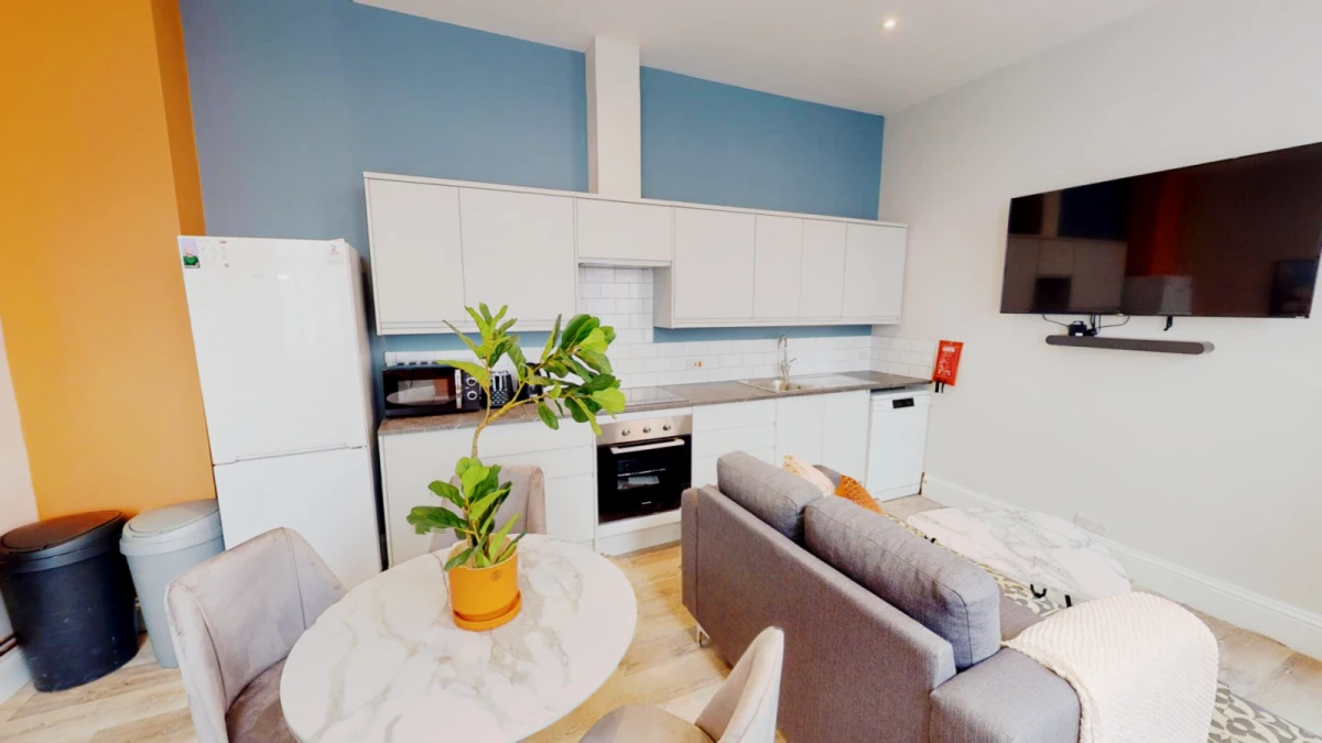 First Floor Flat, St Nicholas Street, BS1 1UQ 0