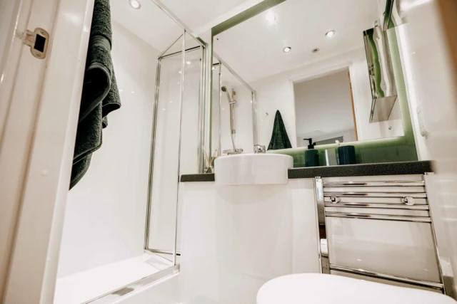 uhomes.com | Student Accommodation, Housing, Flats, Apartments for Rent