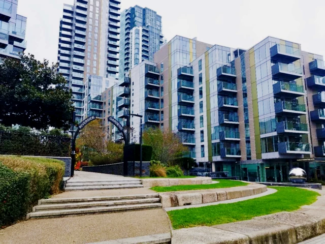 UM-Woodberry Down 14 1