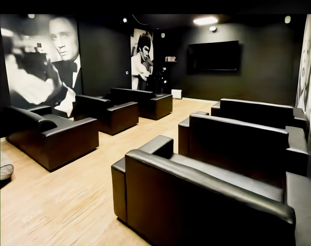 Picturehouse Apartments 4