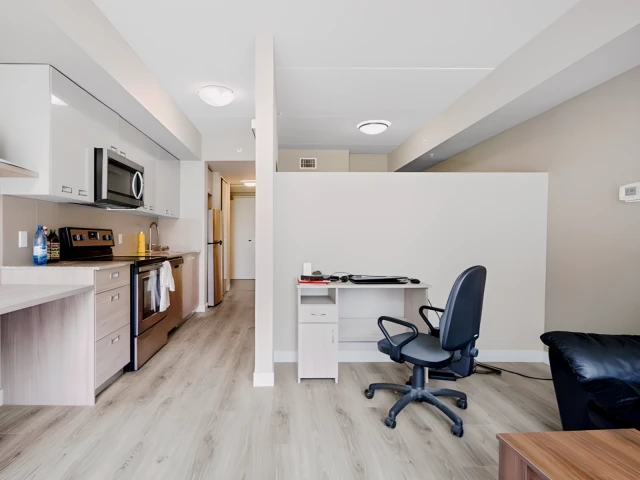 308 Lester Street Unit# 212 1