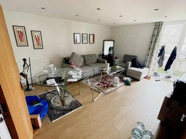 London, Palgrave Gardens, NW1 6EN,2b2b其中一间 4