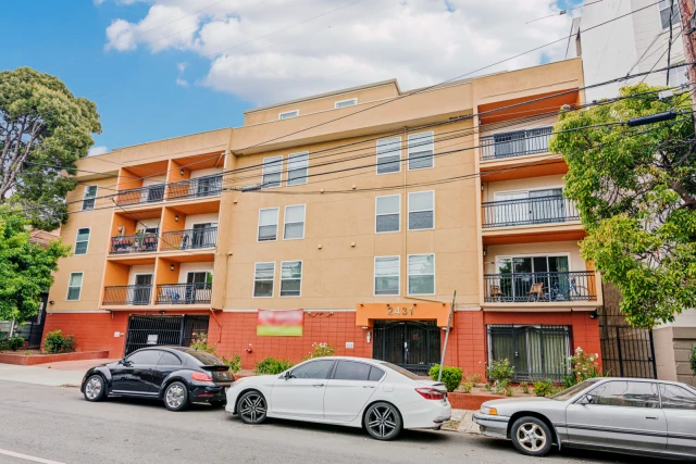 2431 ellsworth 1