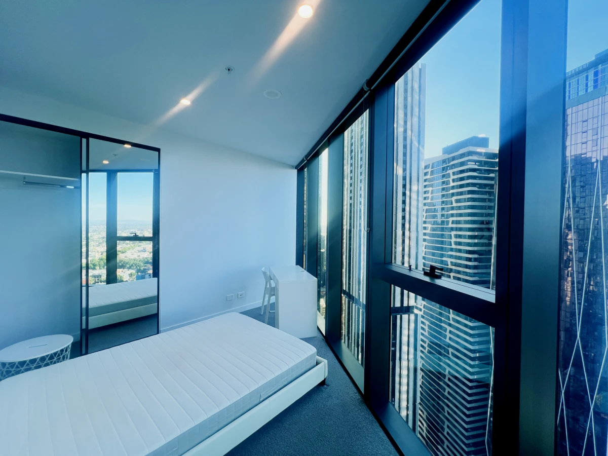 4409/228 La Trobe Street 0