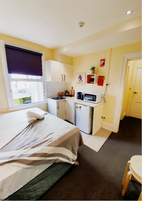 ume 142 Darlinghurst Village 4