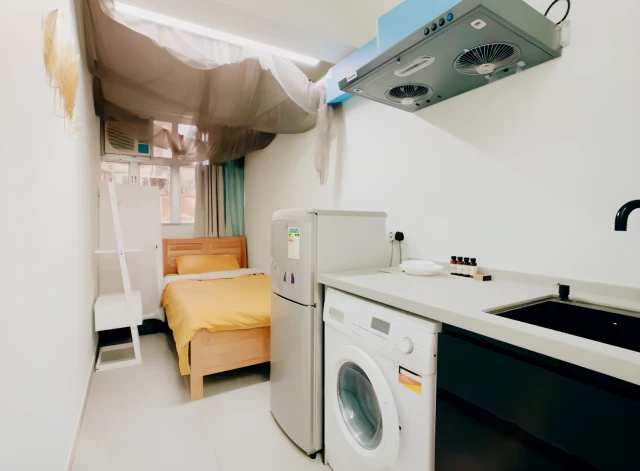 Mong Kok | 72 Fa Yuen Street Apartment 4