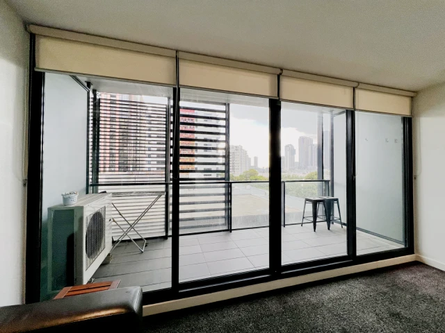 409/39 Coventry Street 3