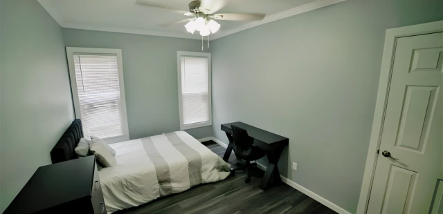 121 Lexington Ave 1