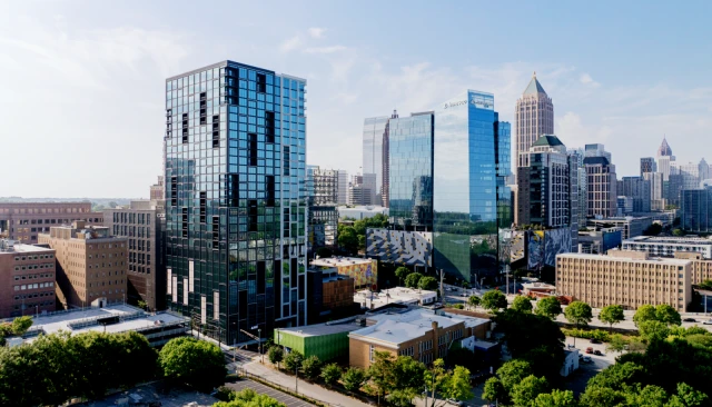 Emmi Midtown 3